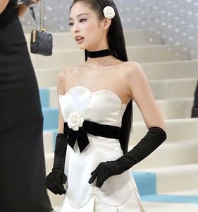 Jennie Jin Zhen Ni stile europeo accessorio per capelli simile disegno camelia fiocco tessuto di seta fermaglio 5cm per feste - Product Image 6