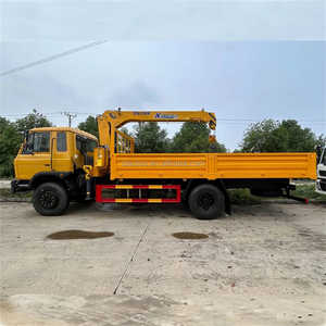 Dongfeng 4X2 10 Ton Crane Truck Montado Boom Arm Crane Truck Todo terreno Grúa móvil <span class=keywords><strong>4x4</strong></span> Móvil de <span class=keywords><strong>segunda</strong></span> <span class=keywords><strong>mano</strong></span> - Product Image 4