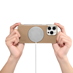 Étui de téléphone portable Denior de luxe en cuir véritable grainé avec chargement sans fil magnétique invisible antichoc et protections d'écran pour appareil photo - Product Image 4