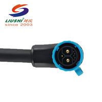 Konektor Tumpuk New Energy M25-2+1+5 40A Inti Tembaga Tahan Korosi Berisolasi PVC Nylon untuk Kabel Rumah