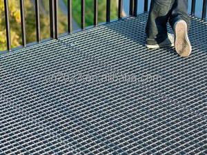 <span class=keywords><strong>Escalera</strong></span> Industrial de Malla Cerrada Galvanizada en Caliente, de Alta Resistencia, con Peldaños Lisos T3, Directo de Fábrica - Product Image 6