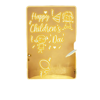 Lampe de table à LED RVB pour enfants Veilleuse pour enfants Cadeau moderne pour bébé Veilleuse cosmonaute à LED