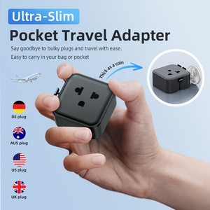 Worldplug 超薄迷你袖珍旅行适配器 全球通用电源适配器 多国国际插头 通用旅行适配器 - Product Image 1