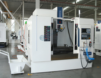 Machine de fraisage CNC VMC840 verticale 5 axes haute précision pour le tournage automatique de portes métalliques