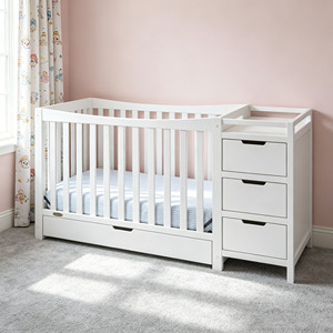 Cuna 3 en 1 de Madera de Pino de Alta Calidad al por Mayor, con Cambiador, en Color Blanco, con Tres Posiciones Ajustables para la Altura del Colchón - Product Image 1