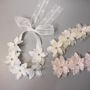 <strong>Latest</strong> Lace Flowers <strong>Baby</strong> <strong>Headband</strong> Five Flowers With Shining Rhinestone Bowtie <strong>Headbands</strong> <strong>Baby</strong> Girls Wedding Party Decoration - Product Image 1