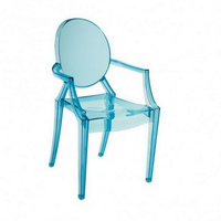 Vente en gros de chaise acrylique fantôme en résine transparente, chaise fantôme en cristal pour dressing, restaurant, hôtel, chaise de salle à manger en cristal pour mariage