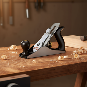 Cepillo de mano Stanley de 6-1/2 pulgadas con cuchilla ajustable para alisar la madera - Product Image 3