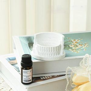 Aceite Aromático Rome Arena en Frasco <span class=keywords><strong>de</strong></span> Vidrio, Aroma Fresco y Ecológico <span class=keywords><strong>de</strong></span> Larga Duración, Diseño Moderno y Lujoso, Regalo para el Hogar, Dormitorio o Festividades - Product Image 3