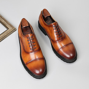 Zapatos de vestir formales de cuero brocado grabado a mano de alta gama para hombre, transpirables, antideslizantes, para bodas, con punta cuadrada y para calzado de talla grande. - Product Image 5