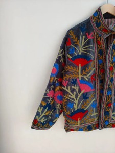 Top Demanded Boho Black <b>Velvet</b> TNT Suzani <b>Jacket</b> With Pocket For Traditional Uzbek Embroidery Available for Bulk Quantity - Product Image 5