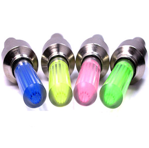 Bouchons de valve de pneu en plastique avec lumière LED pour voiture, vélo, moto, bleu, jaune, vert, rouge - Product Image 4