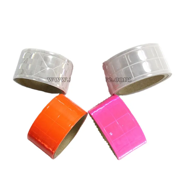 光沢のあるクリスタルラティスレトロ反射素材生地、布用PVC反射テープ