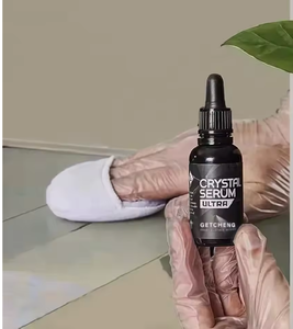 GTECHNIQ คริสตัลเซรั่ม อัลตร้า โปรเฟสชั่นแนล เกรด เซรามิกโค้ทติ้งใสสำหรับรถยนต์ ใหม่และเก่า 50 มล. ปกป้องสีรถได้นาน 9 ปี - Product Image 2