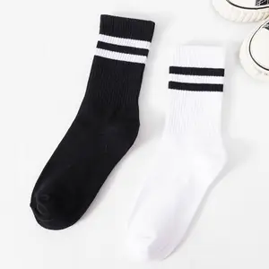 Ayak bileği spor çoraplar çizgili yüksek lastik bant siyah ve beyaz spor pamuk çorap spor çorapları