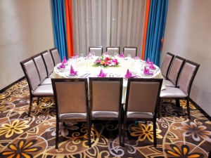 Ensembles table et chaise de salle à manger contemporains pour hôtels et banquets Mobilier durable pour restaurants et cafés Confort - Product Image 5