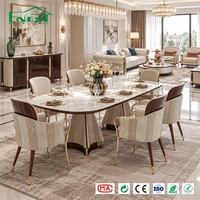 Ensemble de canapés de salon de luxe moderne avec table basse en marbre et meuble TV, mobilier complet pour la maison, idéal pour la décoration intérieure de manoir