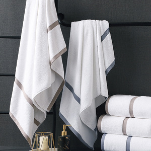 <span class=keywords><strong>Set</strong></span> di <span class=keywords><strong>Asciugamani</strong></span> Quadrati di Lusso per Hotel, 100% Cotone Ecologico Antimicrobico, Tinto in Filo, Colore Solido Elegante - Product Image 5
