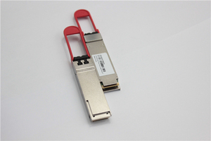 โมดูลรับส่งสัญญาณแสงแบบเสียบได้ TQSFP-40G-ER4 40Gb/s QSFP+ ER4 40km CWDM SMF Duplex LC ของแท้ที่ใช้งานร่วมกันได้ สำหรับศูนย์ข้อมูล - Product Image 4
