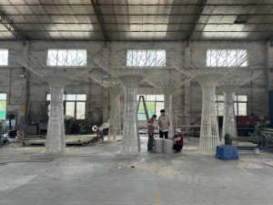 맞춤형 대형 생명나무 야외 조경 설치 - LED 조명과 생활화된 식물이 결합된 인공 나무 - Product Image 5