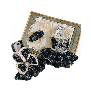 ชุดสัตว์เลี้ยงสุดหรูหรา <span class=keywords><strong>แบรนด์</strong></span>เนม ดีไซน์ลูกไม้ไข่มุก สำหรับสุนัขและแมว  ชุดฤดูหนาวสุดเก๋ - Product Image 5