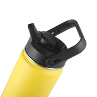 Bouteille d'eau en acier inoxydable de grande capacité, tendance et populaire, avec une large poignée et un couvercle facile à tenir
