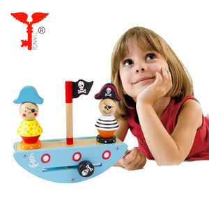 Blocs éducatifs Jouets de <span class=keywords><strong>Jeu</strong></span> Amusant Pirate Bateau Balance Enfants Balance En Bois Jouet - Product Image 4