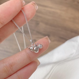 Collar con Colgante de Plata de Ley S925, Nuevo Estilo Chino, con Diamantes, Forma de Calabaza, Cruz, Estilo Lujoso y Moderno, Cadena para Clavícula - Product Image 4