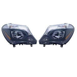 Conjunto de faros delanteros para Mercedes-Benz Sprinter 2500 2014-2017, 7 pines, ajuste manual, versión estadounidense - Product Image 3