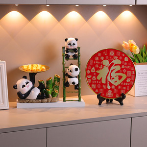 Figura de Gato de la Suerte de Resina Master Gu con Escalera de Bambú y Bandeja para Decoración de Escritorio en Casa u Oficina - Product Image 4