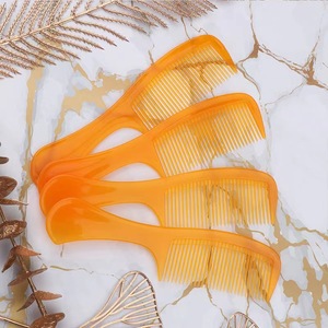 Grand peigne en corne de bœuf, épais et incassable, pour les vendeurs de rue, peigne à cheveux, peigne promotionnel, vendu à un ou deux yuans. - Product Image 3