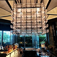 Lustre LED cubique sur mesure de luxe moderne pour projets de hall d'hôtel, éclairage créatif personnalisé