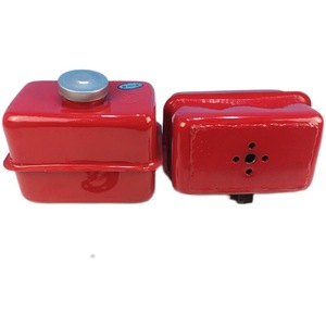 Pompe à huile hydraulique avec réservoir double fond rouge pour tricycle agricole à déchargement automatique - Product Image 1