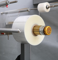 Machine d'emballage de cartons à grande vitesse avec film transparent, à fréquence variable pour l'emballage en masse