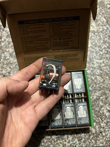 PLC Controller Sensor Power <b>Relay</b> Brand New Original RXM4AB2P7 4CO 6A 230VAC - Product Image 6