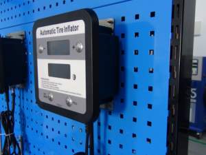 G5 סדנא קיר רכוב צמיג 2 lcd מציג tyreshop מתנפחים מכונית משאבות אוויר עם לחץ צמיג מסך מסך - Product Image 3