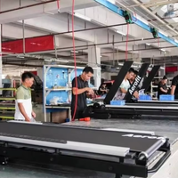 Système de convoyeur automatisé pour ligne d'assemblage de tapis roulants, destiné à la production d'équipements de fitness, avec personnalisation OEM disponible