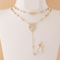 Collier chapelet Notre-Dame de San Juan De Los Lagos plaqué or 14 carats, perles 3 couleurs, bijoux catholiques avec pendentif crucifix Jésus