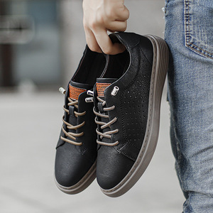 Nuevas zapatillas deportivas de suela plana de gran tamaño para hombre, zapatos casuales modernos que se ajustan bien y son adecuados para hombres. - Product Image 3