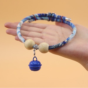 <span class=keywords><strong>Collar</strong></span> para Mascotas con Campana, <span class=keywords><strong>Collar</strong></span> para Gatos de Madera de Alcanfor, <span class=keywords><strong>Antipulgas</strong></span>, Antiescaras, Ajustable, Accesorios para Perros y Gatos - Product Image 4