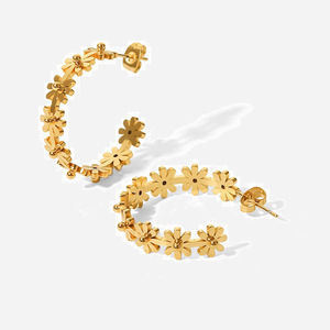 Pendientes de Aro con Forma de Flor, Chapados en Oro de 18k, Acero Inoxidable, Forma de C, para Mujer, Joyería de Moda - Product Image 1
