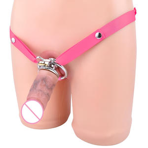Mannelijke riem met realistische dildo en kuisheidsapparaat voor mannen tijdens seks - Product Image 6