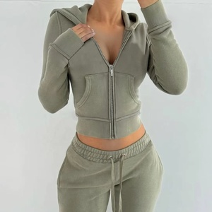 Tute Sportive Personalizzate per Ragazze Alte, Set Due Pezzi con Felpa Corta con Zip e Pantaloni a Zampa, Vestibilità Slim in Cotone, Completi Loungewear da Donna - Product Image 1