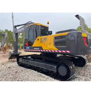 Excavadora Volvo EC240DL Usada de 24 Toneladas, Componentes Principales Incluyen Bomba de Motor con Accesorios y Cucharón en Buenas Condiciones - Product Image 3