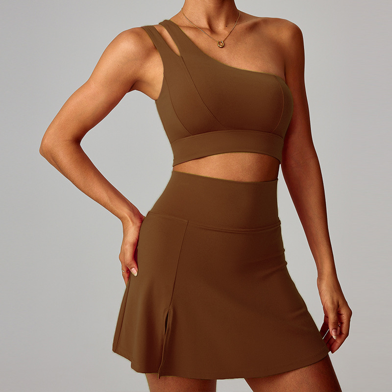 Soutien-gorge à épaules dénudées et jupe courte - brun thé brûlé