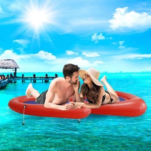 ที่นอนเป่าลมรูปหัวใจสีแดง ทำจาก PVC ใช้เป็นที่นอนน้ำได้ พร้อมชุดเก้าอี้ลอยน้ำเป่าลม - Product Image 3
