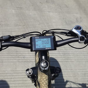 Vélo électrique de montagne à 7 vitesses, E-MTB, pneus larges de 26 pouces * 4,0, vélo électrique haute vitesse à <span class=keywords><strong>vendre</strong></span> avec certificat CE - Product Image 5