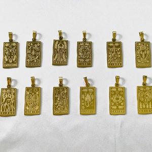 Collier de cartes de Tarot du zodiaque rempli d'or 18K, étanche et Original, Non terni - Product Image 6