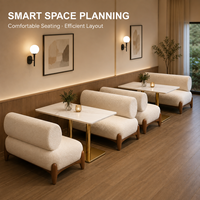 Chaises et tables pour restaurant, café, salon, ensemble de canapés, bancs en bouclette crème, table en marbre blanc, piédestal doré, pour café commercial