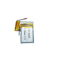 Batterie polymère au lithium de qualité A 502030 502030 2000mAh 3.7v avec circuit imprimé et connecteur